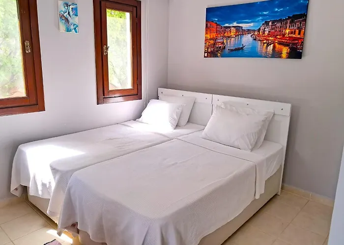 The Villages ,c2 , Havuz, Balkon, Peyzaj דירה אולודניץ